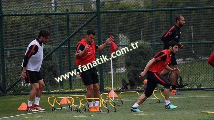 Milliler hazırlıklarına başladı