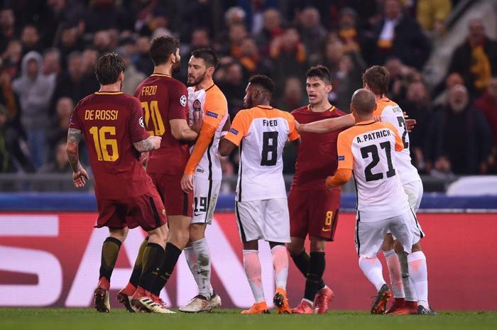 Roma-Shaktar Donetsk maçında olay çıktı