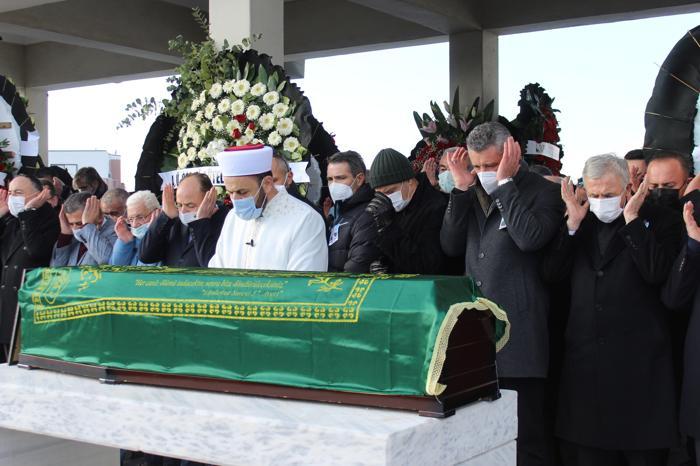Sadettin Saranın babası Özbek Saran, son yolculuğuna uğurlandı