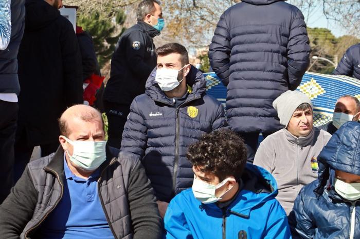 Süper Lig ekipleri Cuma namazını ‘Dinler Bahçesinde kıldı