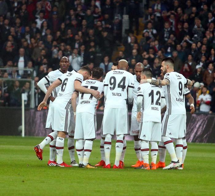 İşte devlerin kalan maçları Galatasaray - Fenerbahçe - Beşiktaş ve Başakşehir