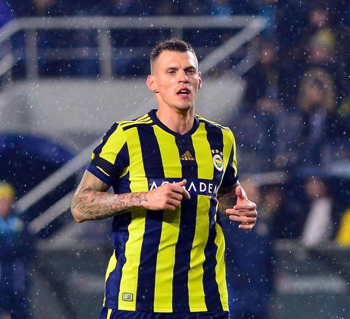 İşte devlerin kalan maçları Galatasaray - Fenerbahçe - Beşiktaş ve Başakşehir