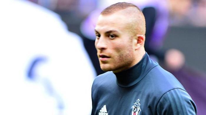Flaş takas Beşiktaş Gökhan Töreye karşılık genç yıldızı istiyor