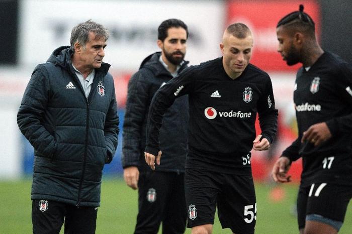 Flaş takas Beşiktaş Gökhan Töreye karşılık genç yıldızı istiyor