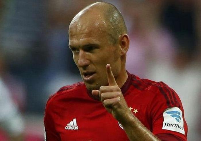 Arjen Robben tamam, sıra Pepte