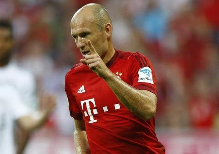 Arjen Robben tamam, sıra Pepte