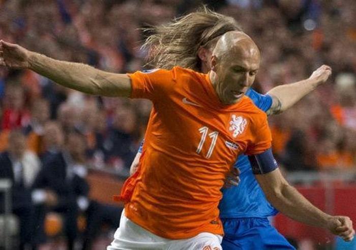 Arjen Robben tamam, sıra Pepte