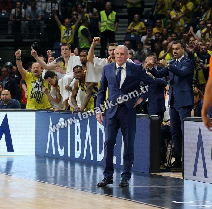 Fenerbahçe Doğuş - Zalgiris Kaunas maçından ekrana yansımayanlar