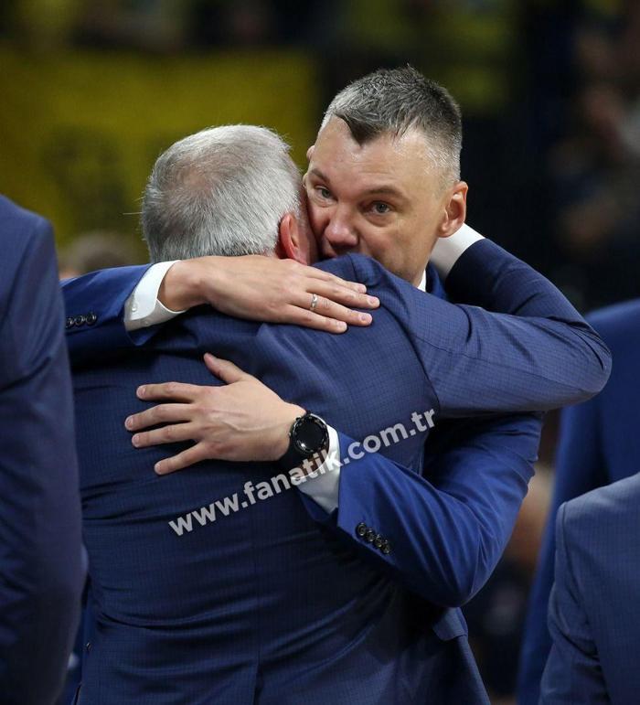 Fenerbahçe Doğuş - Zalgiris Kaunas maçından ekrana yansımayanlar