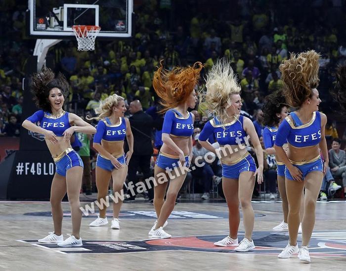 Efes Kızlarından muhteşem gösteri