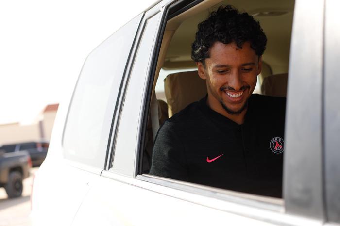 Paris Saint Germain takımı deve yarışında ter döktü