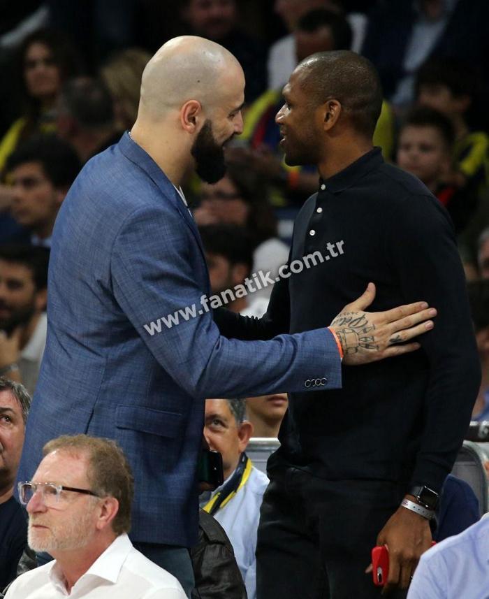 Fenerbahçe Doğuş - Zalgiris Kaunas maçından ekrana yansımayanlar