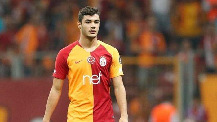 Ozan Kabakın Stuttgartla olan transfer sözleşmesinde flaş madde