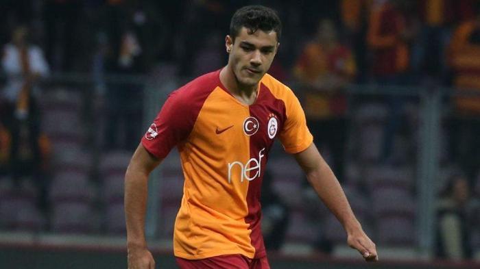 Ozan Kabakın Stuttgartla olan transfer sözleşmesinde flaş madde