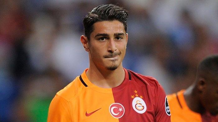 Galatasaraylı Koray Günter bedavaya gidiyor