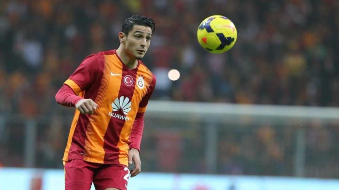 Galatasaraylı Koray Günter bedavaya gidiyor