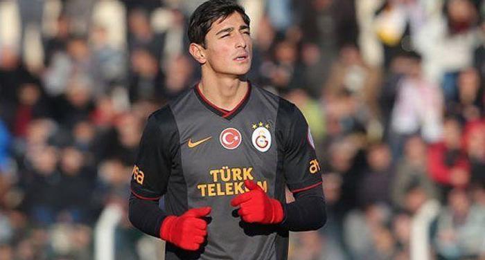 Galatasaraylı Koray Günter bedavaya gidiyor