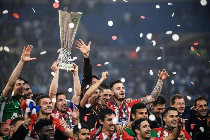 Atletico Madrid UEFA Avrupa Liginin kazandı İşte kupa coşkusu