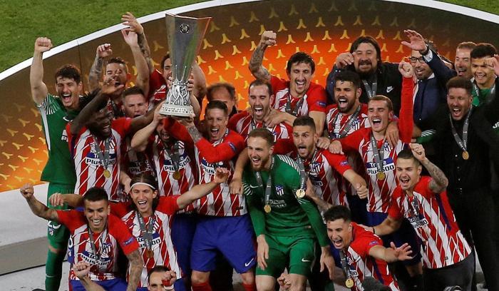 Atletico Madrid UEFA Avrupa Liginin kazandı İşte kupa coşkusu