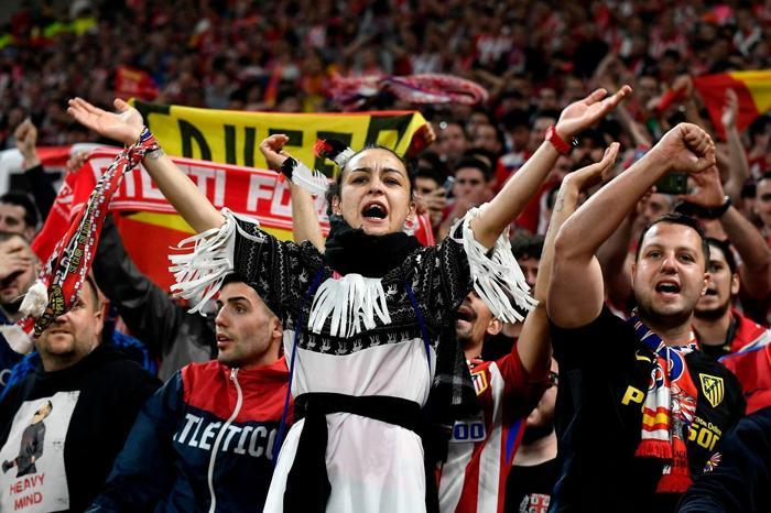 Atletico Madrid UEFA Avrupa Liginin kazandı İşte kupa coşkusu