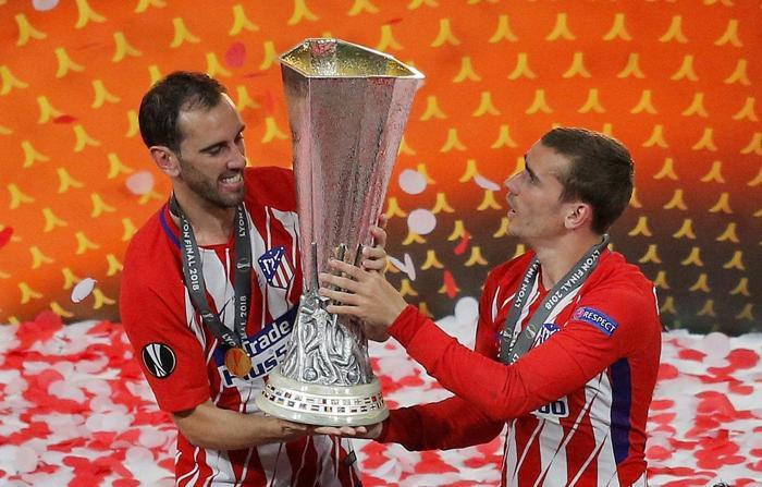 Atletico Madrid UEFA Avrupa Liginin kazandı İşte kupa coşkusu