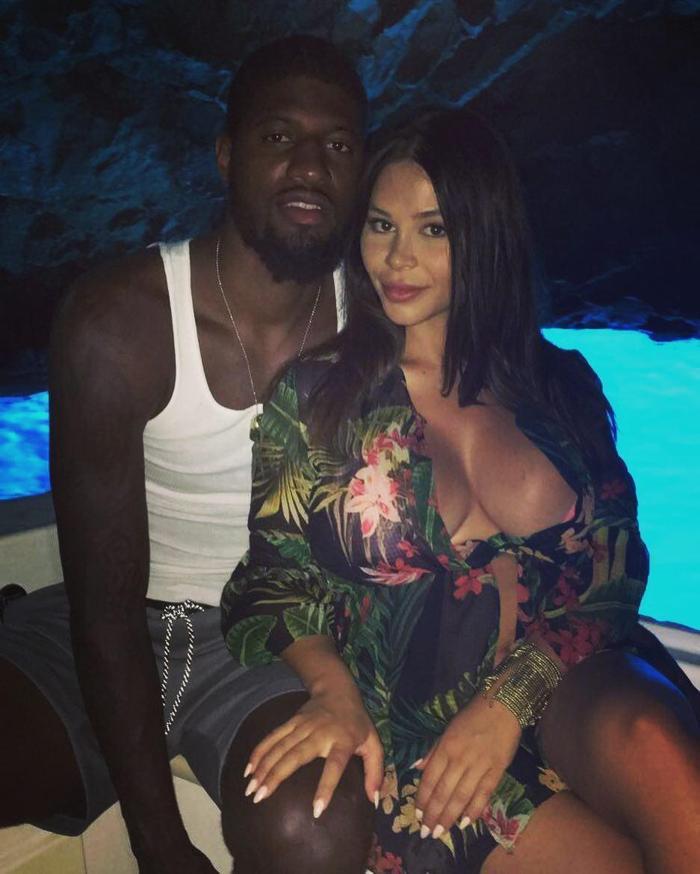 Paul George ve Patrick Pattersonın sevgililerinden olay poz