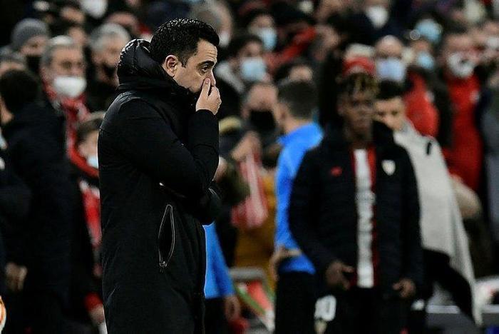 Son dakika transfer haberi Xavi Hernandez Barcelonada 7 yıldızı gönderiyor Galatasaray istemişti…