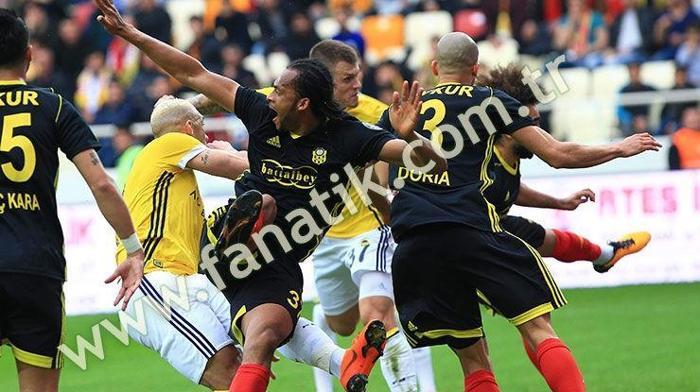 Yeni Malatyaspor-Fenerbahçe maçında kareler