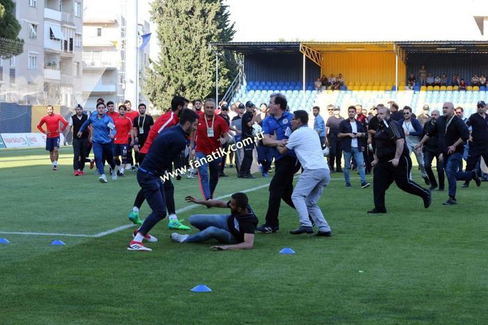Menemen Belediyespor - Keçiörengücü maçında kavga çıktı