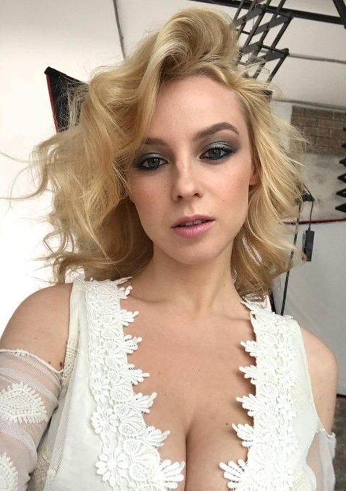 Takım finale çıkınca çıplak fotoğraf paylaştı
