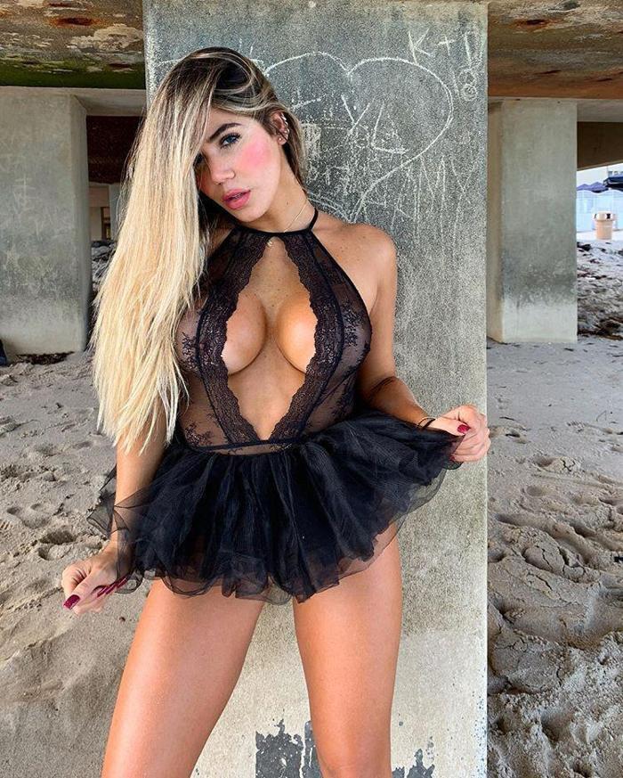 Ünlü fitness modeli Estefania Pereiraya sevgilisinden korkunç işkence