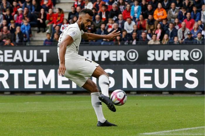 Beşiktaşın ilgilendiği Choupo-Motingden transfer açıklaması