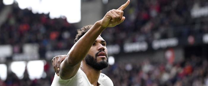 Beşiktaşın ilgilendiği Choupo-Motingden transfer açıklaması