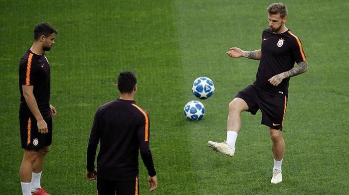 Serdar Azizden şok hareket UEFA tehditi