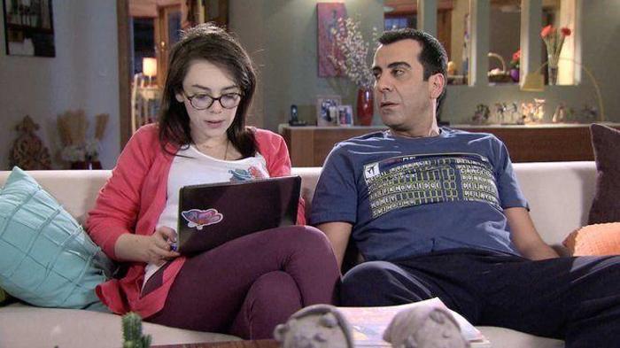 Emre Karayel: Demet Evgardan hoşlanmadım desem yalan olur