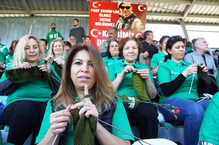 Futbol maçını böyle izlediler