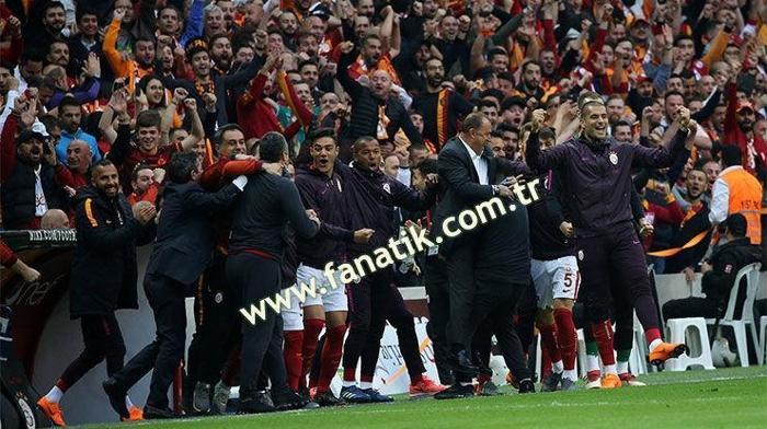 Fatih Terim ve Hasan Şaşın gol sevinci maça damga vurdu