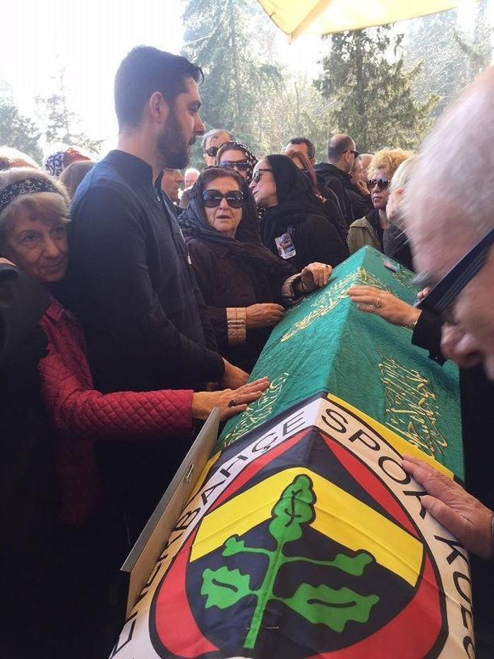 Ercan Yazgan son yolculuğuna uğurlandı