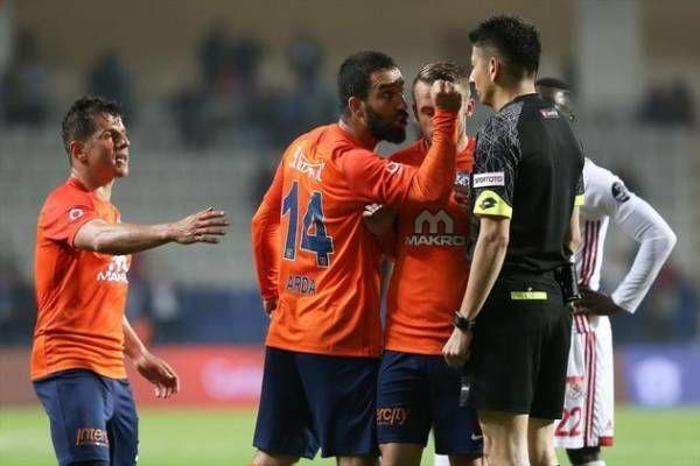 Mehmet Demikrol: Aykut Kocaman istifa eder