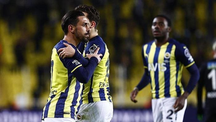 Sivasspor - Fenerbahçe maçının bilinmesi gerekenleri