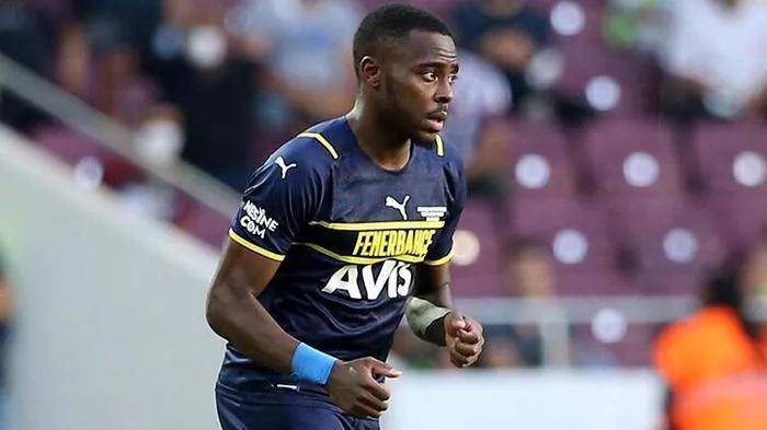 Fenerbahçenin Sivasspor karşısındaki muhtemel 11i