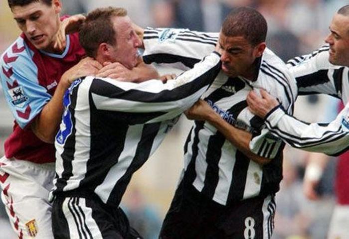 LEE BOWYER - K. DYER