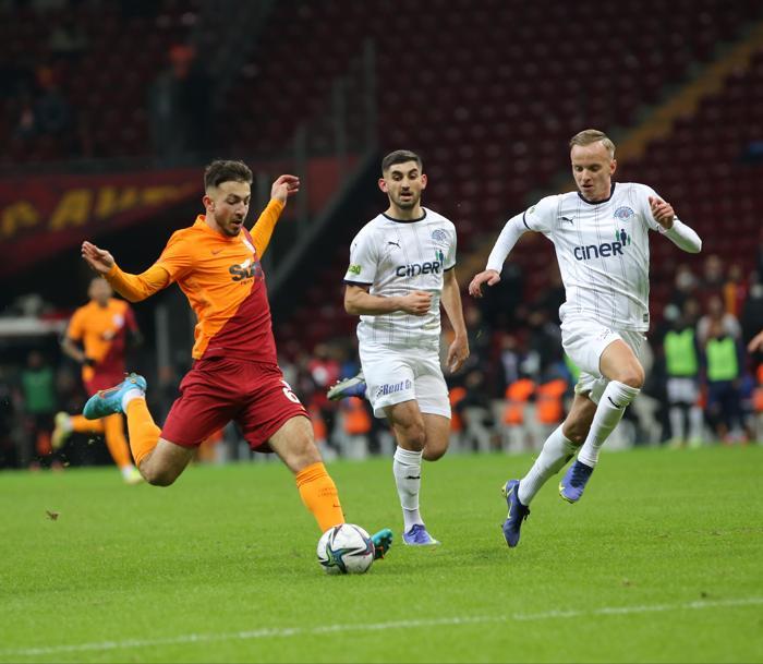 Fanatik yazarları Galatasaray - Kasımpaşa maçını yorumladı