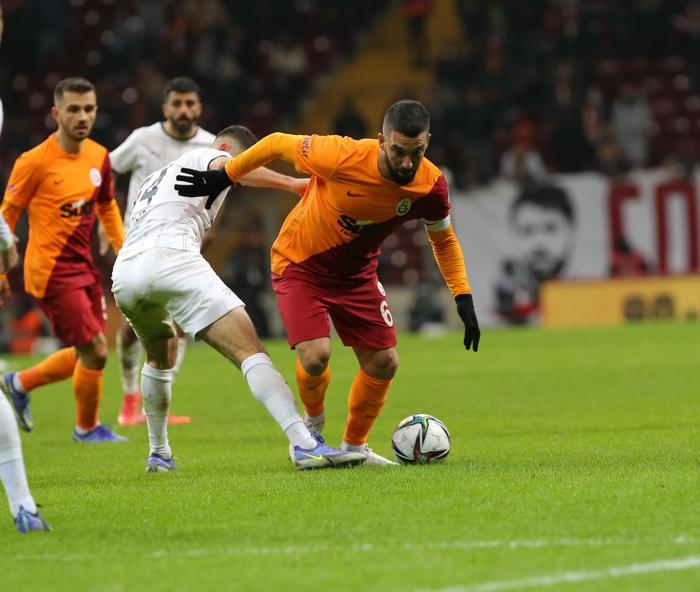 Fanatik yazarları Galatasaray - Kasımpaşa maçını yorumladı