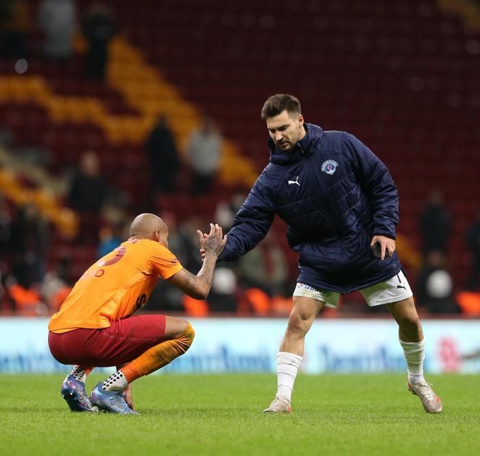 Fanatik yazarları Galatasaray - Kasımpaşa maçını yorumladı