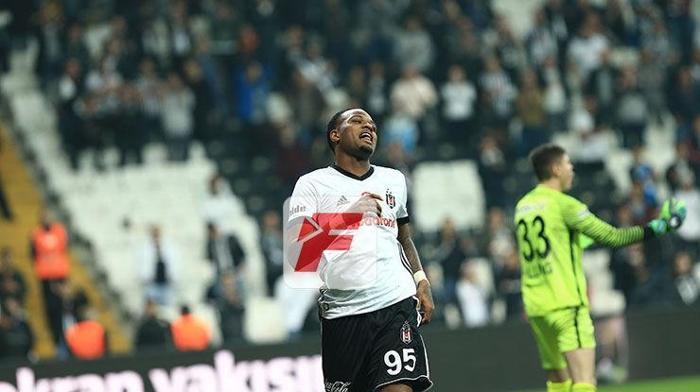 Beşiktaş taraftarlarından Vagner Lovea tepki
