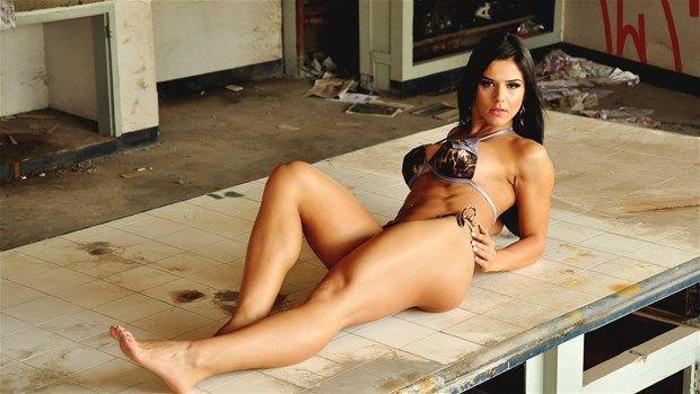 Brezilyayı sallayan model: Eva Andressa