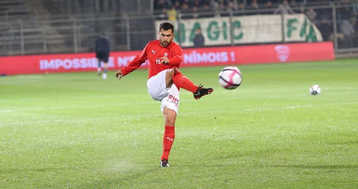 Galatasaraydan Teji Savanier için transfer teklifi
