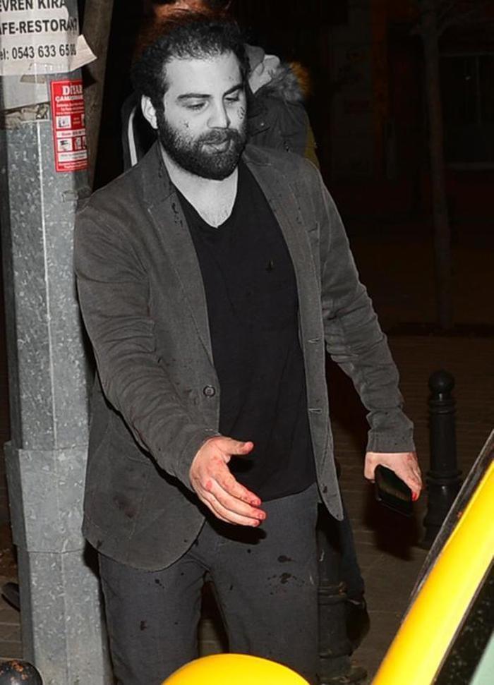 Oğuz Çetinin oğlunu dövdüler