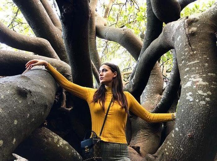 Fahriye Evcen ve Burak Özçivitin bu fotoğrafı çok tepki aldı